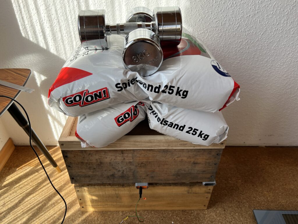 Das Bild zeigt den Messaufbau für die Steel4Bees Linearitätstests